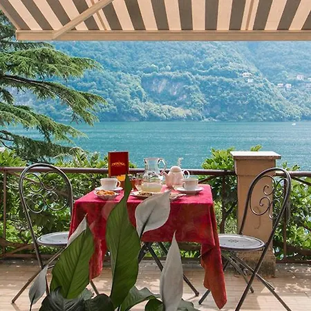Sleeps 9 With Pool And Air Con Villa