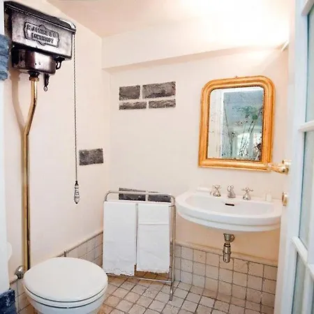 Sleeps 9 With Pool And Air Con * ラーリオ